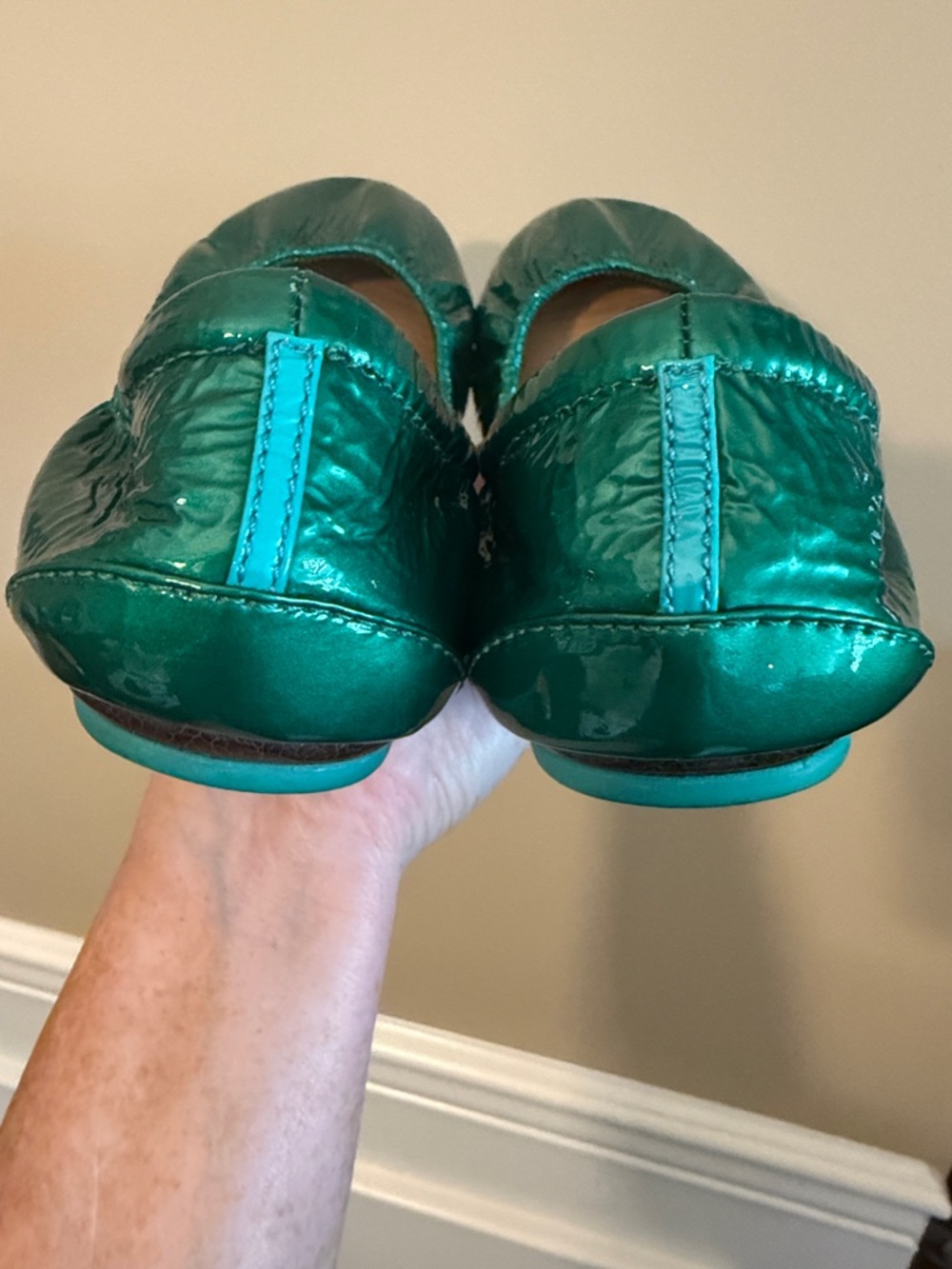 Tieks Emerald Green Metallic Ballet Flats, Size 8. - Picture 5 of 16